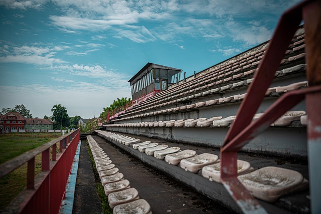 比赛中亟待 比赛中亟待